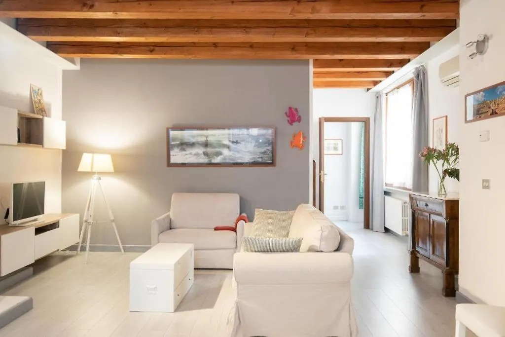 Casa Delle Oche By Studio Vita contacts