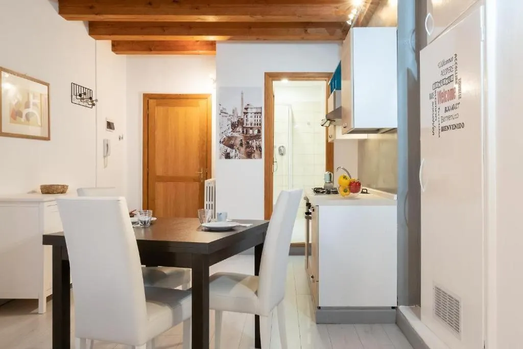 Apartment Casa Delle Oche By Studio Vita Bologna Italy